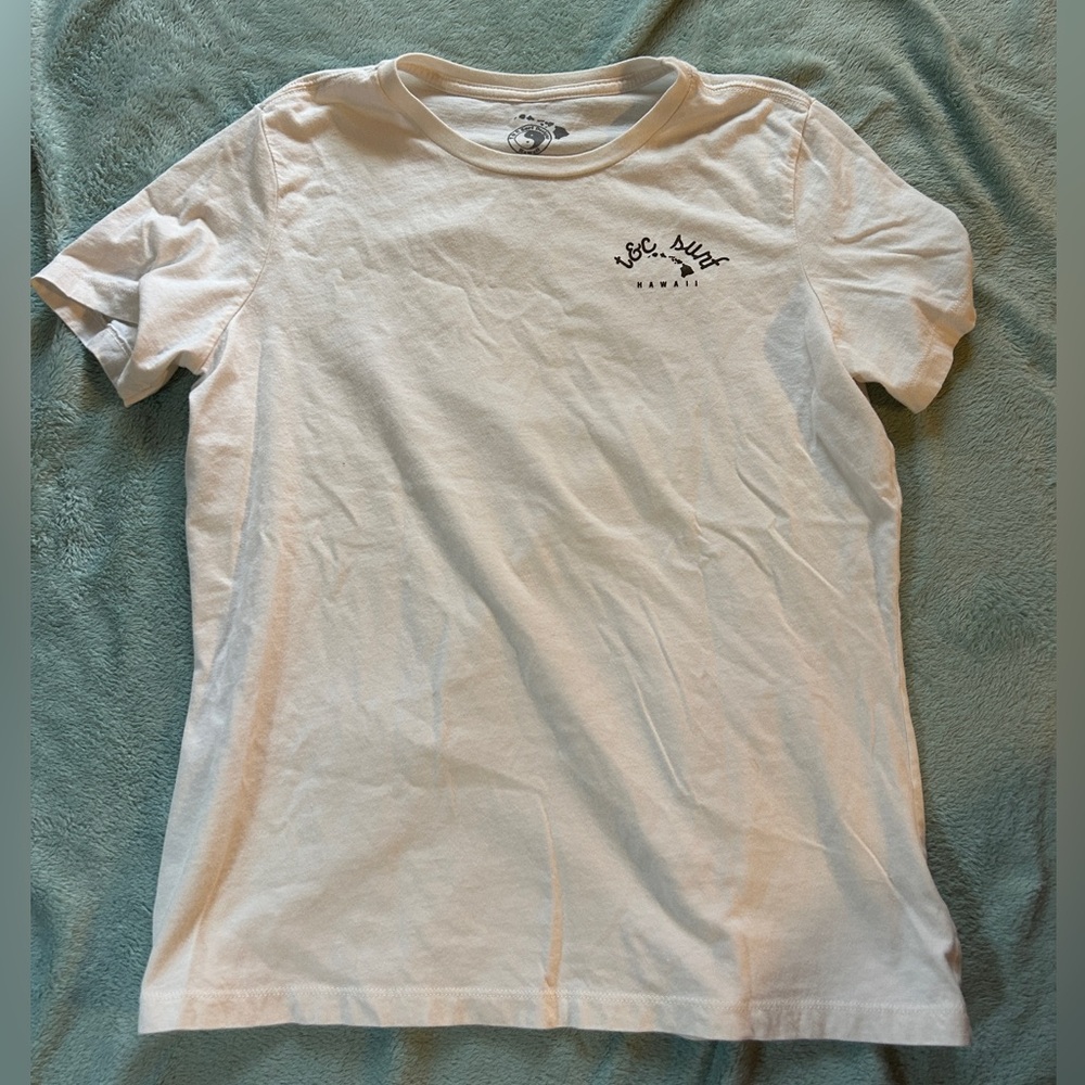 T&C Surf Shirt with logo and a Hawaiian fruit on the back; Size: M